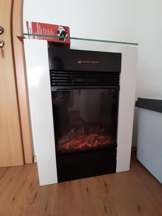 Biberach-Riss-Zimmer-Frei, Einzel-Zimmer Bad Kueche Birkenhard Exterior foto