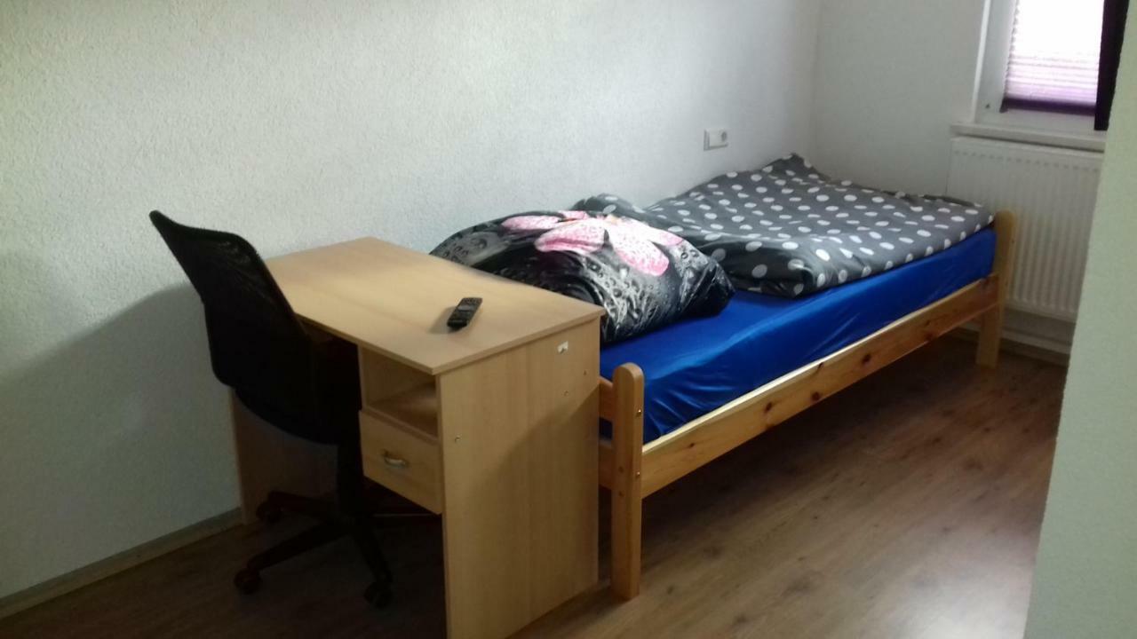 Biberach-Riss-Zimmer-Frei, Einzel-Zimmer Bad Kueche Birkenhard Cameră foto